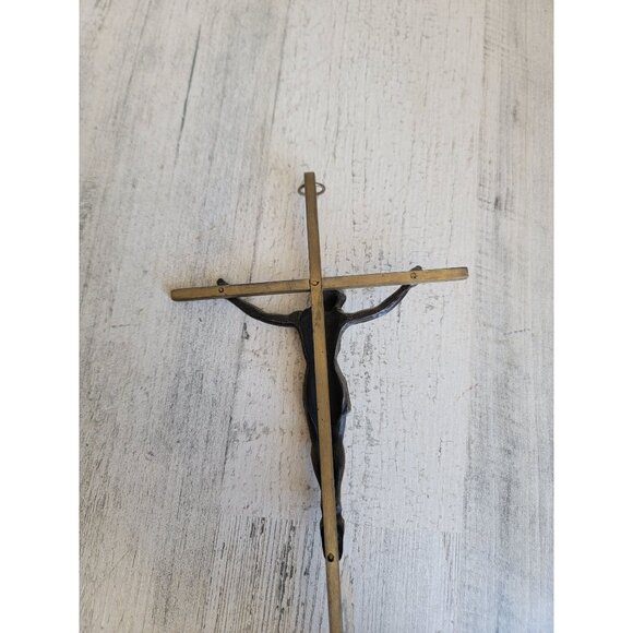 INRI brass metal cross crucifix Jesus Christ Nativity home decor religious - Picture 6 of 7